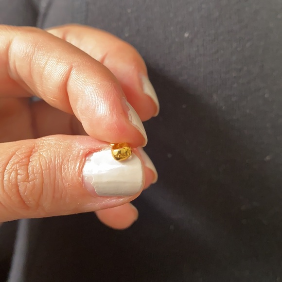 vintage 18k gold pendant/charm - Picture 4 of 4